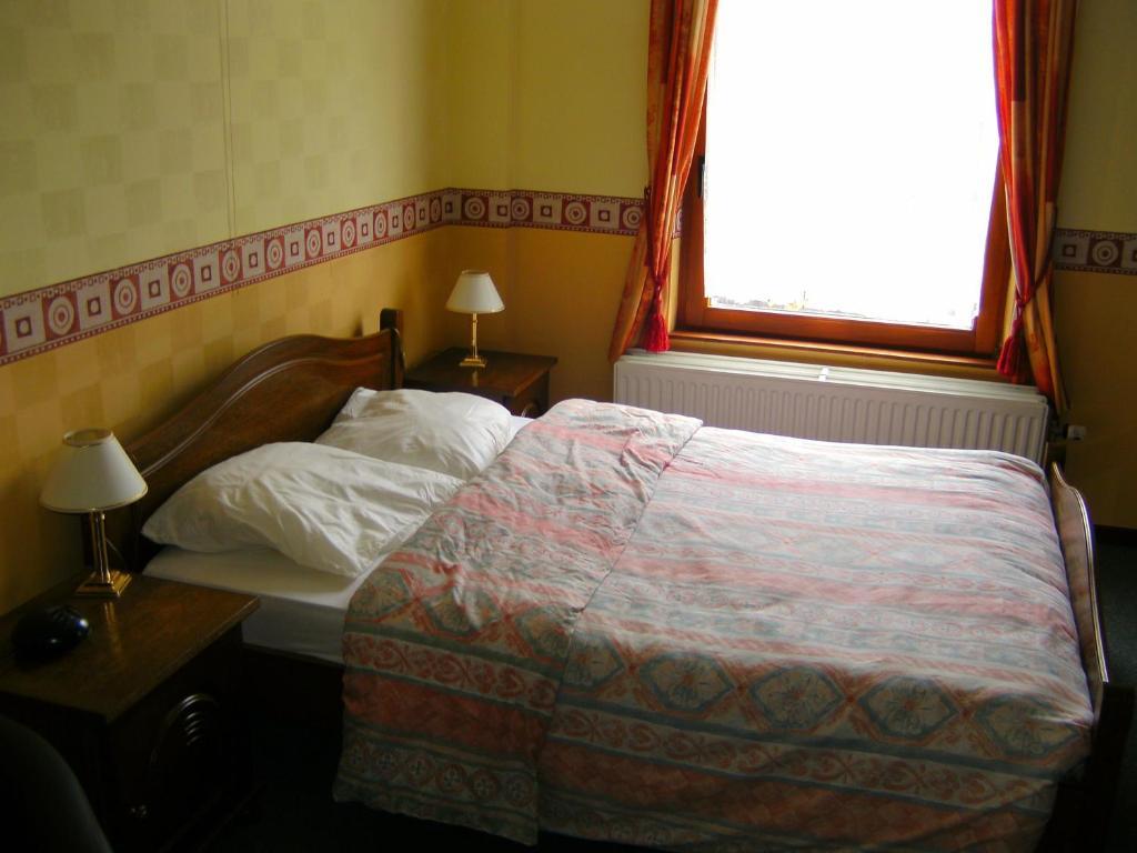 B&B Le Petit Normand ชัลเลย์ ภายนอก รูปภาพ